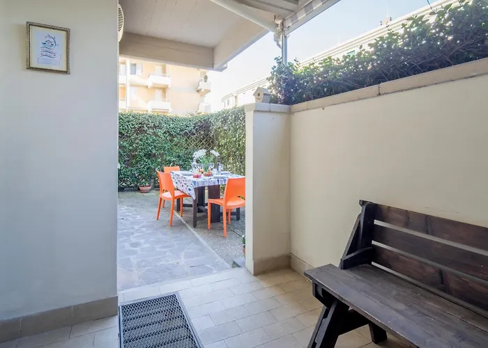 La Gemma Del Tirreno * Виареджо